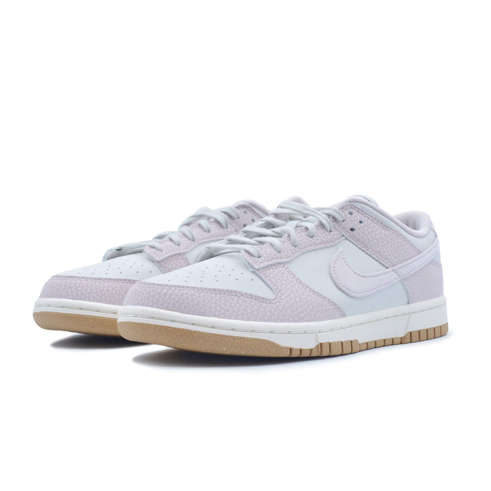 wmns dunk low prm nn "platinum violet"